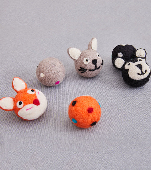 Colorful Felt Cat Toy Ball with Bell